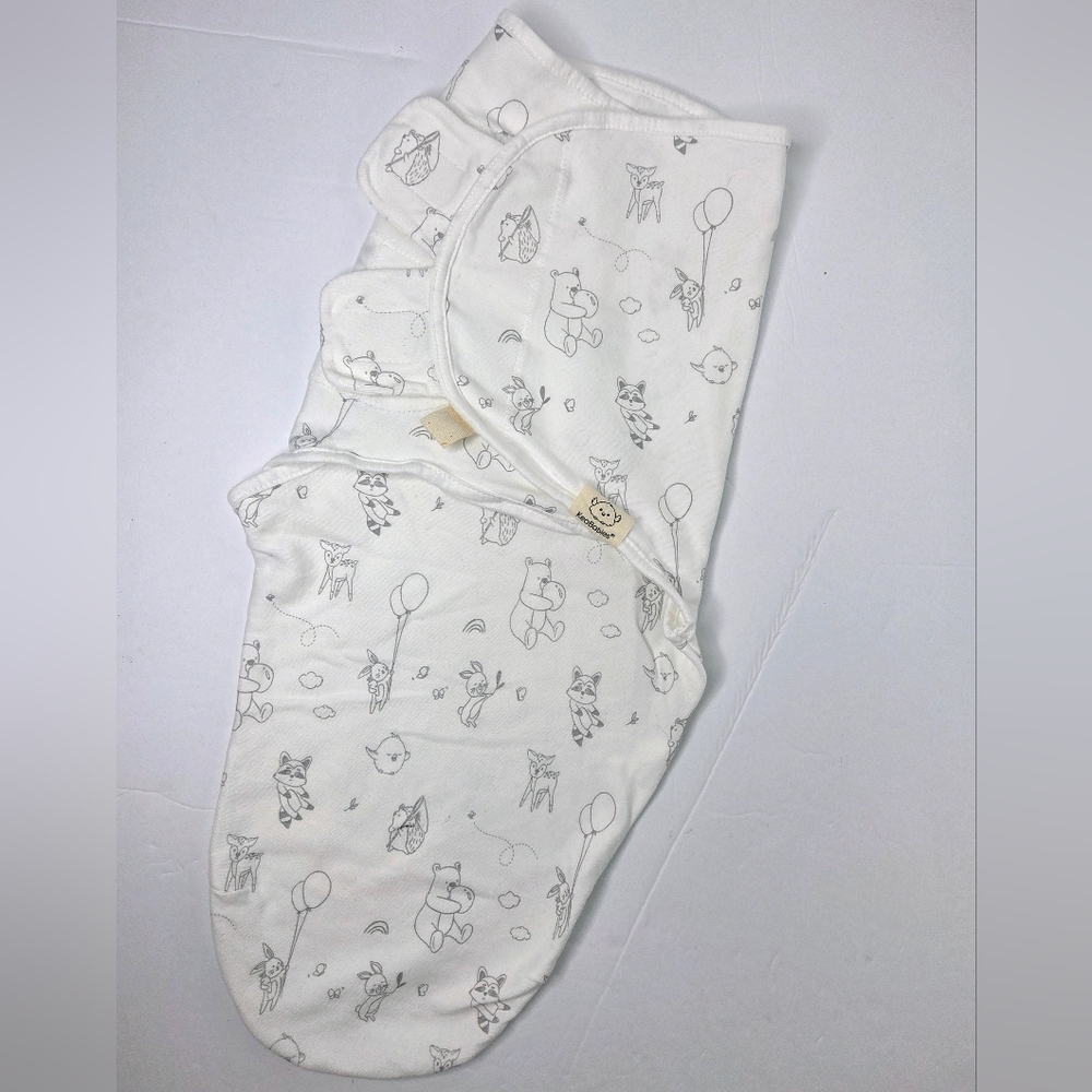 KeaBabies Soothe Swaddle Wrap OS 0-3 Months Organic Cotton, White Black Print